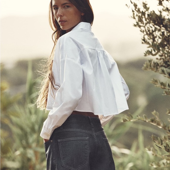 Zara Rhinestone Cropped Shirt - Picture 3 of 7